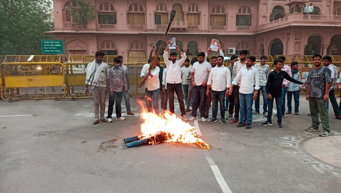बीकानेर: शौर्य का अपमान नहीं सहेगा भारत: कैप्टन सोफिया कुरैशी को आतंकी की बहन बताने पर युवा कांग्रेस का उग्र विरोध