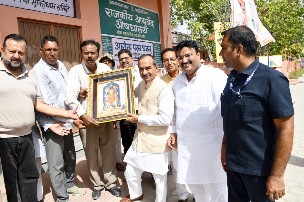 बीकानेर: प्रदेशाध्यक्ष राठौड ने चिकित्सा संकुल का किया अवलोकन
