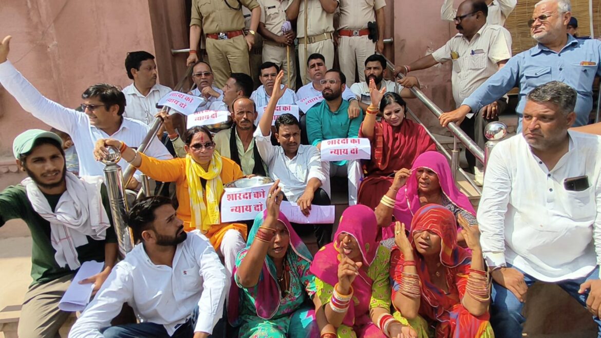 बीकानेर:पीबीएम प्रसूता मौत मामला, कलेक्ट्रेट पहुंचा आक्रोश, परिजनों का शव लेने से इनकार